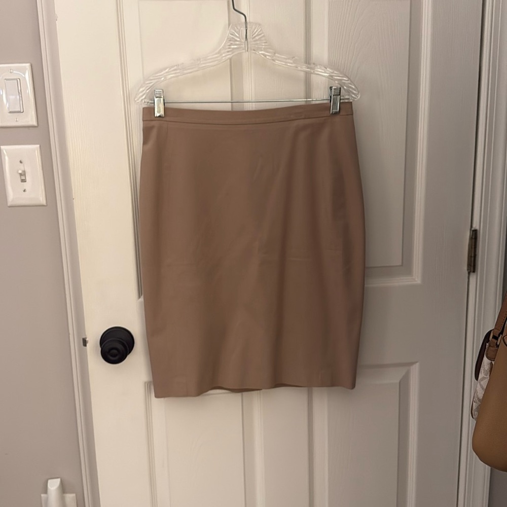 Ann Taylor tan pencil skirt